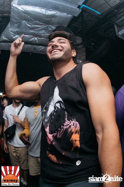 DJ Monster P x MC Super Choke ที่ วอร์ม อัพ คาเฟ่ เชียงใหม่ — photo 69