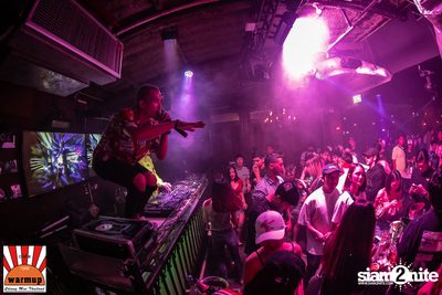 DJ Monster P x MC Super Choke ที่ วอร์ม อัพ คาเฟ่ เชียงใหม่ — photo 73