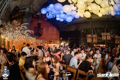 Friday Night at AINU Bar — photo 40