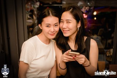Friday Night at AINU Bar — photo 51