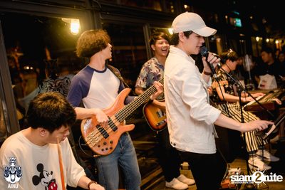 Friday Night at AINU Bar — photo 90