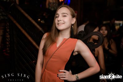 BLING IT กับ Bangkok Invaders ที่ ซิง ซิง เธียเตอร์ — photo 10