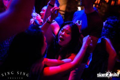 BLING IT กับ Bangkok Invaders ที่ ซิง ซิง เธียเตอร์ — photo 21