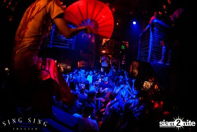 BLING IT กับ Bangkok Invaders ที่ ซิง ซิง เธียเตอร์ — photo 107