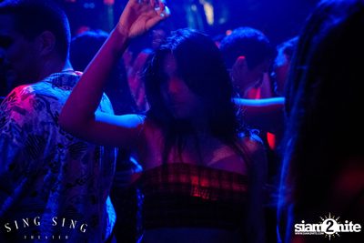BLING IT กับ Bangkok Invaders ที่ ซิง ซิง เธียเตอร์ — photo 122