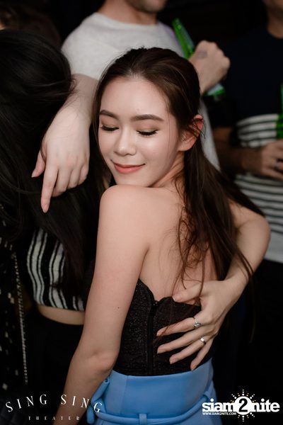 BLING IT กับ Bangkok Invaders ที่ ซิง ซิง เธียเตอร์ — photo 126