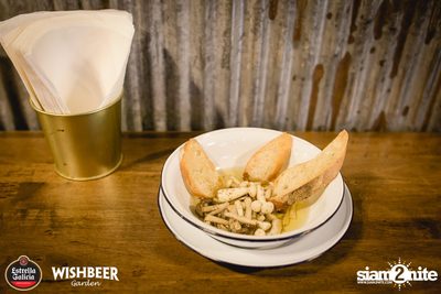 คืนวันศุกร์กับ Estrella Galicia Draught ที่ วิชเบียร์ เดอะ วิว — photo 4