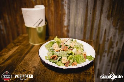 คืนวันศุกร์กับ Estrella Galicia Draught ที่ วิชเบียร์ เดอะ วิว — photo 33