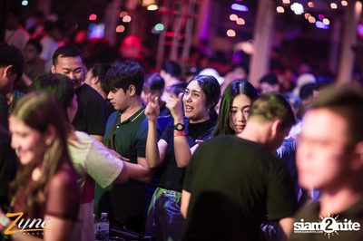 CLASH ที่ ซิงค์ รังสิต — photo 10