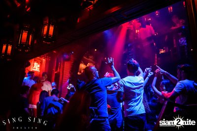 BLING IT กับ Bangkok Invaders ที่ ซิง ซิง เธียเตอร์ — photo 47