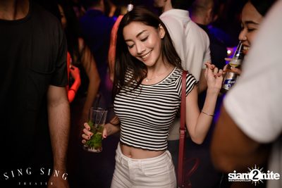 BLING IT กับ Bangkok Invaders ที่ ซิง ซิง เธียเตอร์ — photo 49