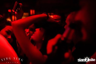 BLING IT กับ Bangkok Invaders ที่ ซิง ซิง เธียเตอร์ — photo 50