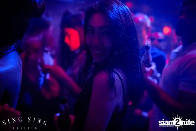 BLING IT กับ Bangkok Invaders ที่ ซิง ซิง เธียเตอร์ — photo 53