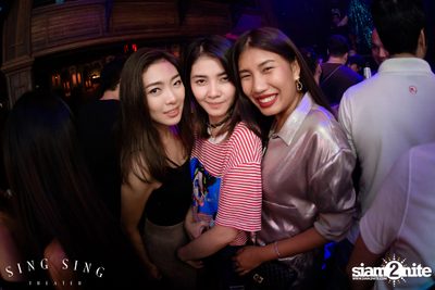 BLING IT กับ Bangkok Invaders ที่ ซิง ซิง เธียเตอร์ — photo 62