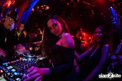 BLING IT กับ Bangkok Invaders ที่ ซิง ซิง เธียเตอร์ — photo 63