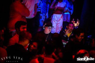 BLING IT กับ Bangkok Invaders ที่ ซิง ซิง เธียเตอร์ — photo 67