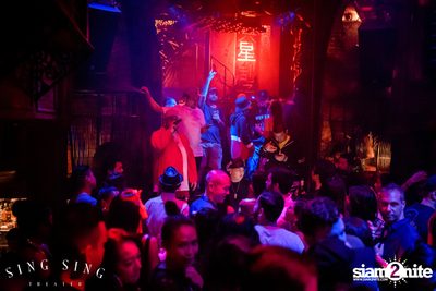 BLING IT กับ Bangkok Invaders ที่ ซิง ซิง เธียเตอร์ — photo 73