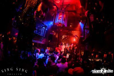 BLING IT กับ Bangkok Invaders ที่ ซิง ซิง เธียเตอร์ — photo 84
