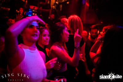 BLING IT กับ Bangkok Invaders ที่ ซิง ซิง เธียเตอร์ — photo 126