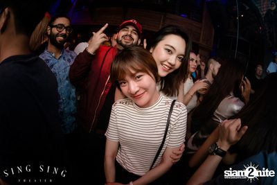 BLING IT กับ Bangkok Invaders ที่ ซิง ซิง เธียเตอร์ — photo 133
