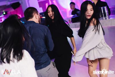 Ladies Night at Favela Thonglor — photo 29