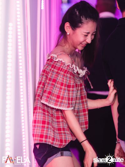 Ladies Night at Favela Thonglor — photo 36