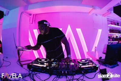 Ladies Night at Favela Thonglor — photo 72