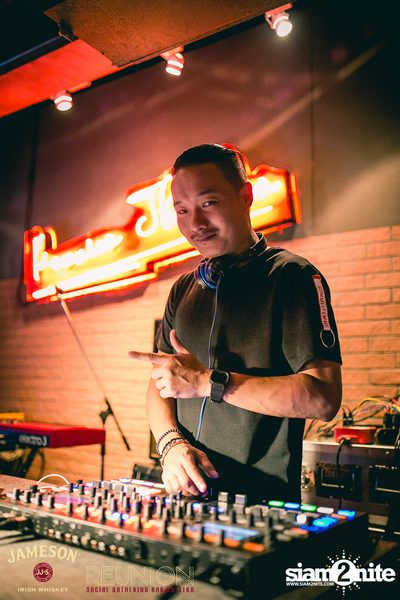 Jam Night by Jameson กับ Wan x Win Sqweez Animal ที่ รียูเนี่ยน ทองหล่อ — photo 34