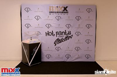 Hot Pants Meets Stilettos Party at MIXX Bangkok — photo 1