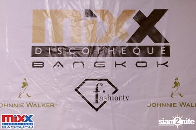 Hot Pants Meets Stilettos Party at MIXX Bangkok — photo 3