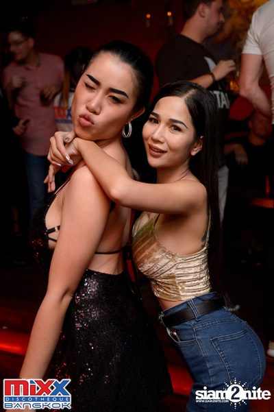 Hot Pants Meets Stilettos Party at MIXX Bangkok — photo 20