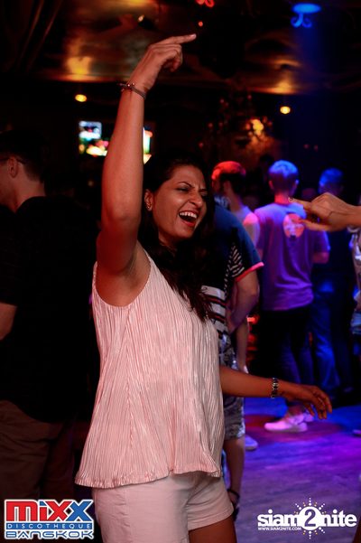 Hot Pants Meets Stilettos Party at MIXX Bangkok — photo 30