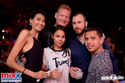 Hot Pants Meets Stilettos Party at MIXX Bangkok — photo 40