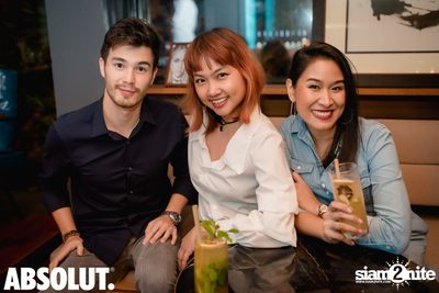 Over The Rainbow Launch Party ที่ แคคตัส บาร์ — photo 41