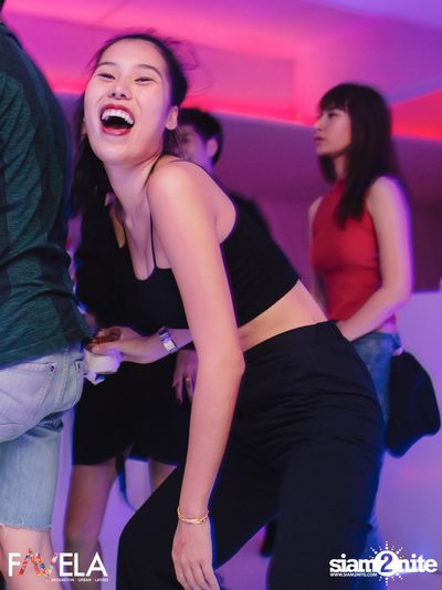 I Like it Like That at Favela Thonglor — photo 16