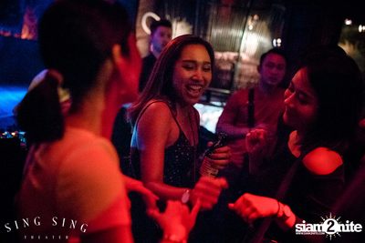 BLING IT กับ Bangkok Invaders ที่ ซิง ซิง เธียเตอร์ — photo 49