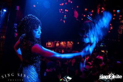 BLING IT กับ Bangkok Invaders ที่ ซิง ซิง เธียเตอร์ — photo 60