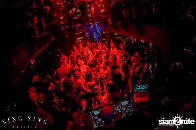 BLING IT กับ Bangkok Invaders ที่ ซิง ซิง เธียเตอร์ — photo 63