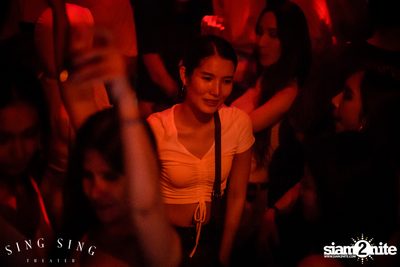 BLING IT กับ Bangkok Invaders ที่ ซิง ซิง เธียเตอร์ — photo 66
