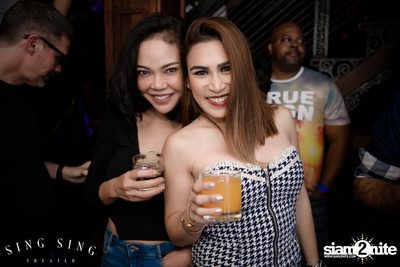 BLING IT กับ Bangkok Invaders ที่ ซิง ซิง เธียเตอร์ — photo 77