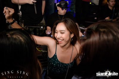 BLING IT กับ Bangkok Invaders ที่ ซิง ซิง เธียเตอร์ — photo 89