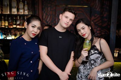 BLING IT กับ Bangkok Invaders ที่ ซิง ซิง เธียเตอร์ — photo 106