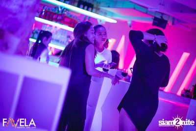 Ladies Night at Favela Thonglor — photo 6