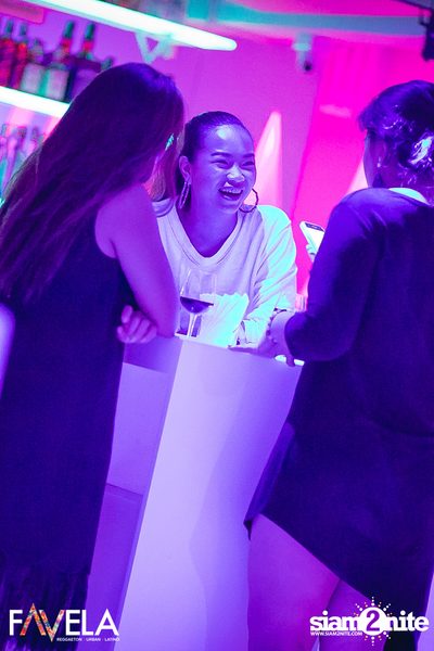 Ladies Night at Favela Thonglor — photo 8