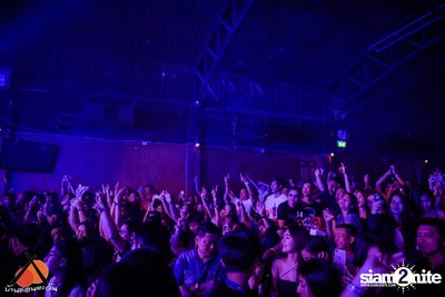 Bodyslam at Baan Chon Tawan — photo 84