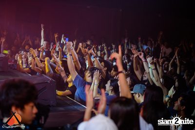 Bodyslam at Baan Chon Tawan — photo 175