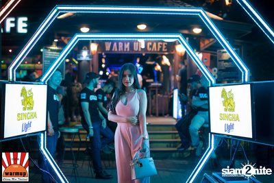 Singha Light: Blue Planet Revolution 4.5 ที่ วอร์ม อัพ คาเฟ่ เชียงใหม่ — photo 10
