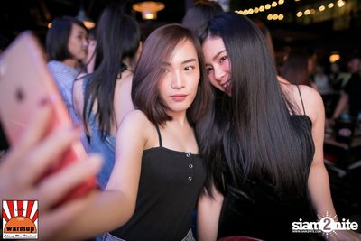 Singha Light: Blue Planet Revolution 4.5 ที่ วอร์ม อัพ คาเฟ่ เชียงใหม่ — photo 18