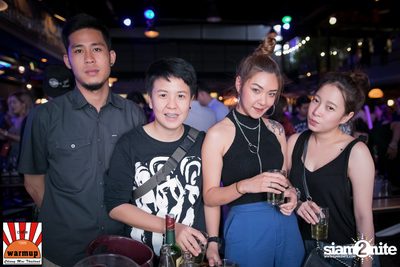 Singha Light: Blue Planet Revolution 4.5 ที่ วอร์ม อัพ คาเฟ่ เชียงใหม่ — photo 28
