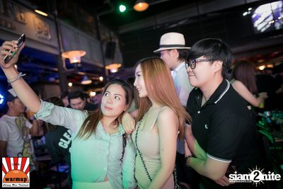 Singha Light: Blue Planet Revolution 4.5 ที่ วอร์ม อัพ คาเฟ่ เชียงใหม่ — photo 31
